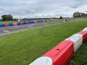 Clay pigeon racing image